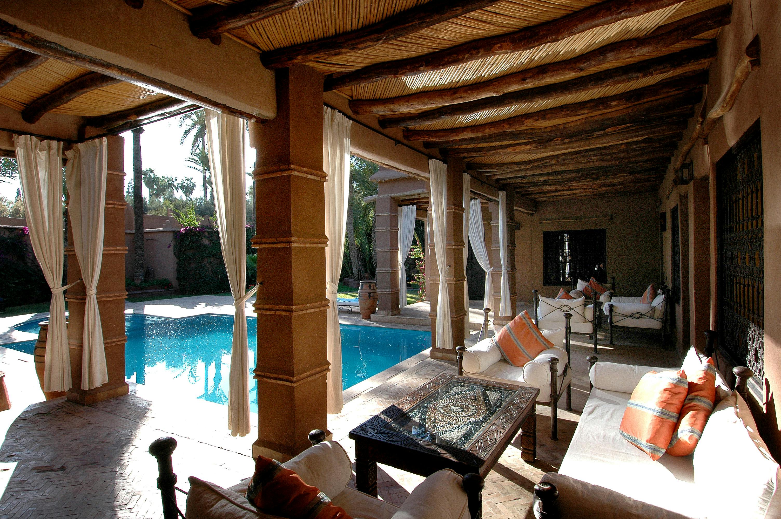 Villa avec piscine à Marrakech — séjour formation certifiante Mia Academy